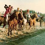 Greta<br /><i>od lewej Sulima, Greta, ?, Hera, Burian, Piwonia, Junkier i Mysza</i>